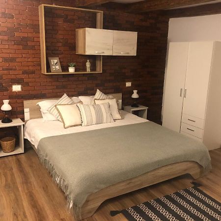 Cozy Central Apartment 브라쇼브 외부 사진