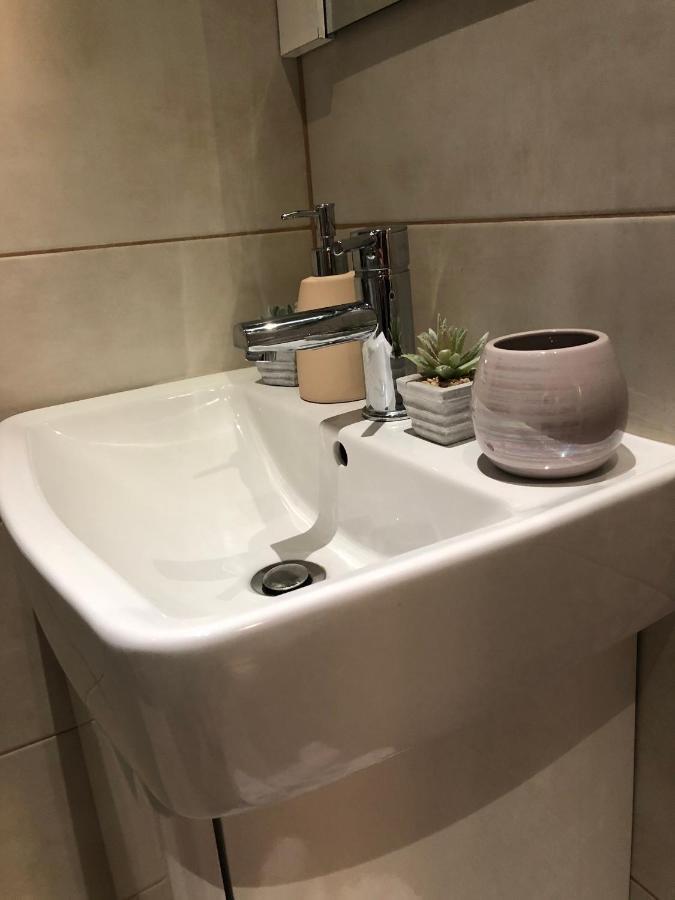 Cozy Central Apartment 브라쇼브 외부 사진