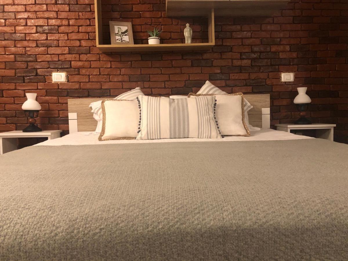 Cozy Central Apartment 브라쇼브 외부 사진